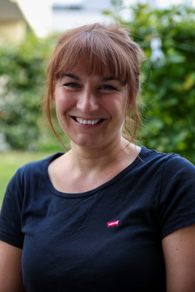 Über Uns A16A3101 683x1024