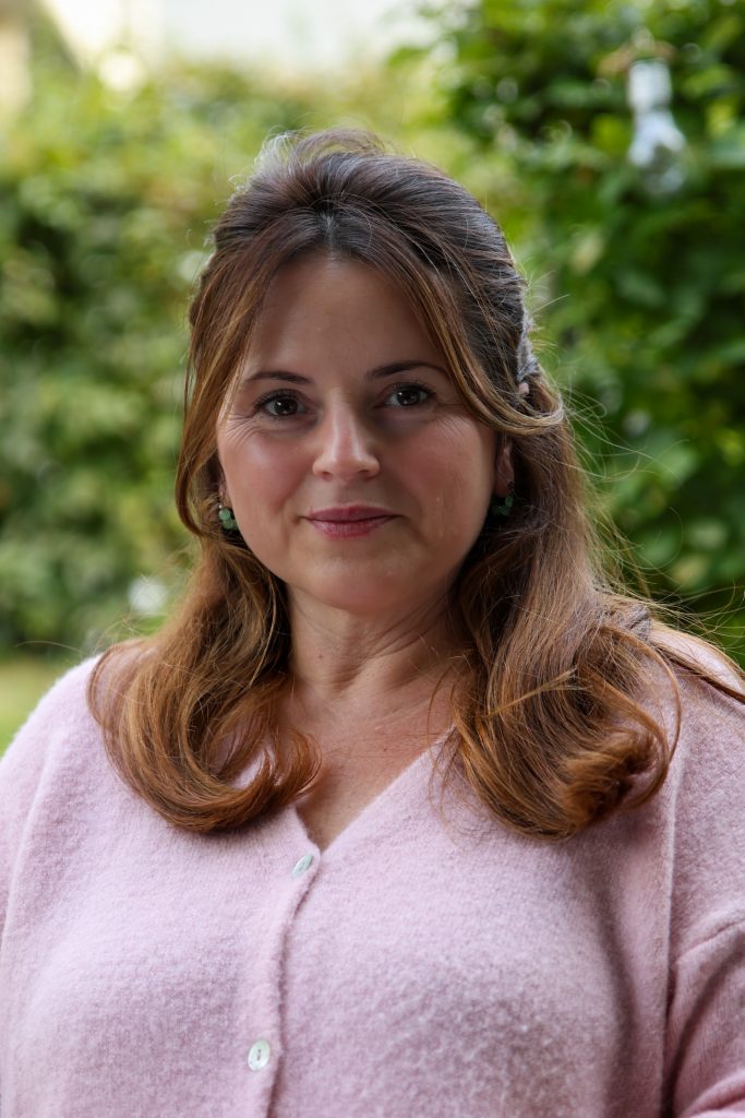 Über Uns A16A3171 683x1024