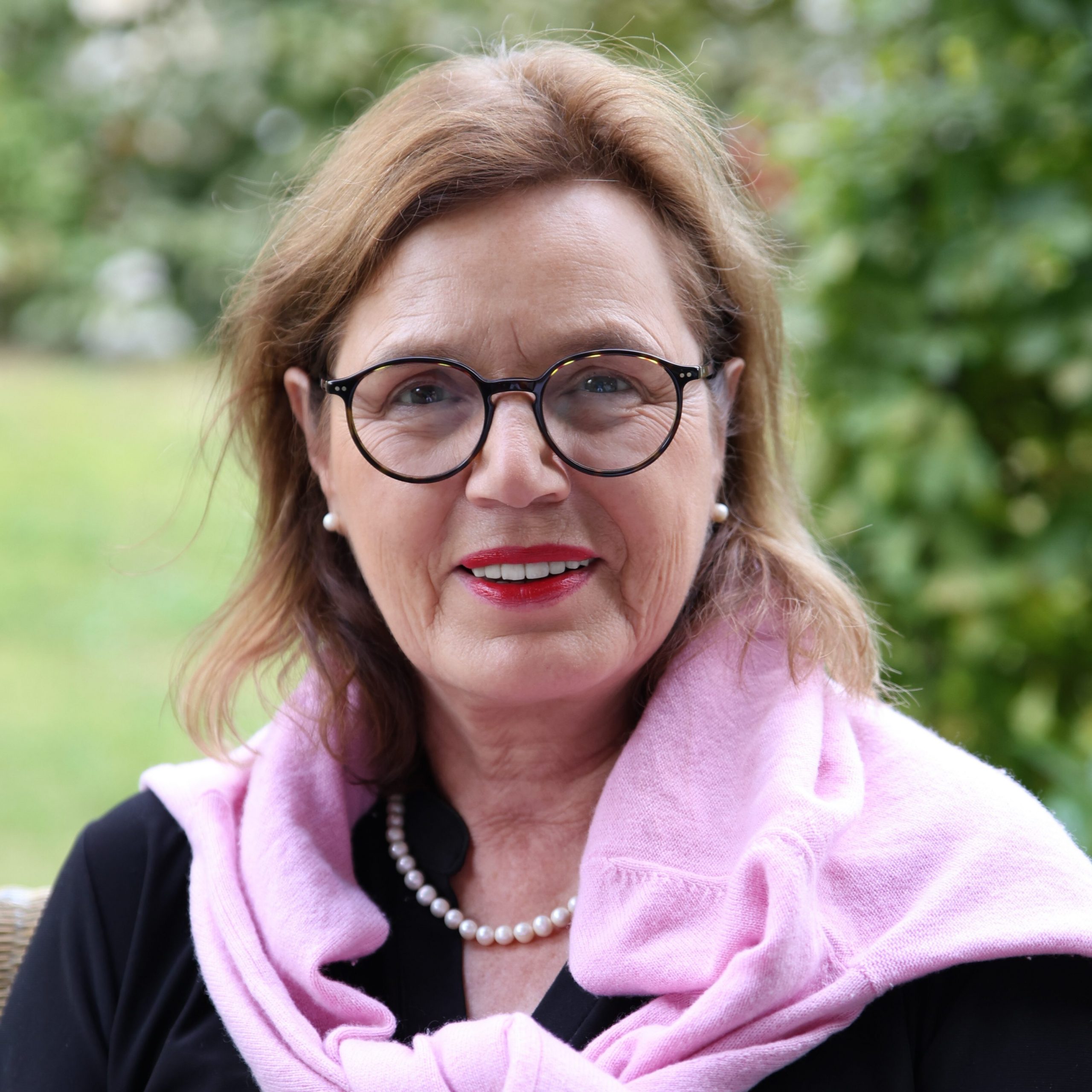 Über Uns A16A3203 Edited Scaled